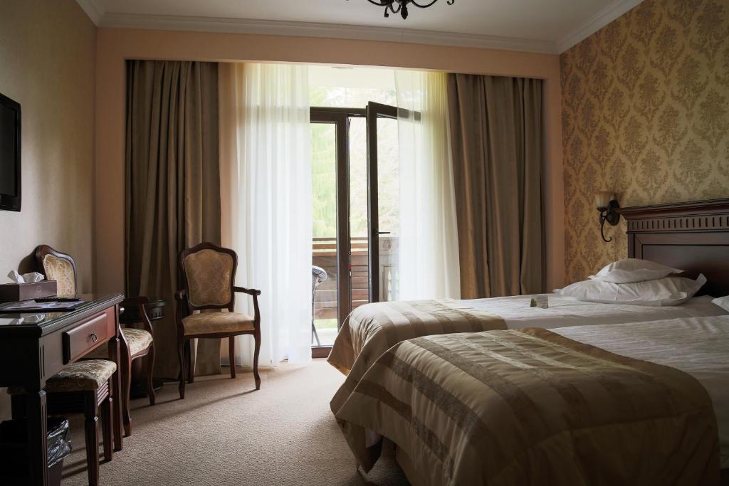 Hotel Foisorul Cu Flori Sinaia Quarto foto